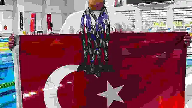11 yaşındaki Karabüklü sporcudan Dünya Kupası'nda tarihi başarı
