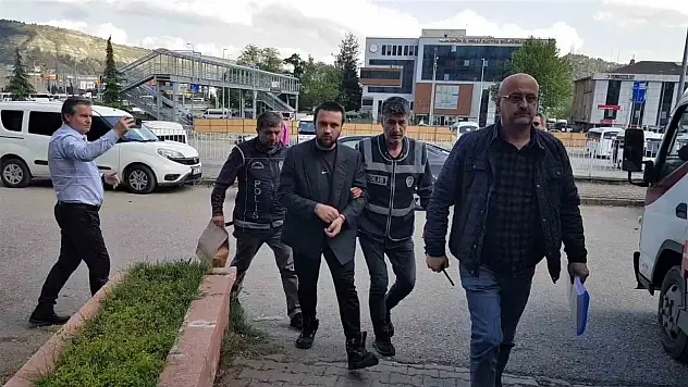 15 yaşındaki zanlının 35 suç kaydı çıktı