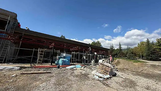 5000 Evler'de Sosyal Tesis Çalışmaları Sürüyor