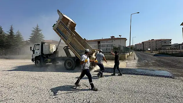 886 ve 877. Sokak'ta yol çalışması