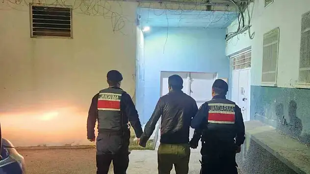9 yıl hapis cezasıyla aranan şahsı JASAT yakaladı