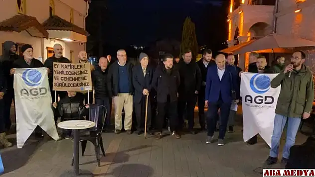 AGD' den Kuran-ı Kerime yapılan saldırıya tepki  