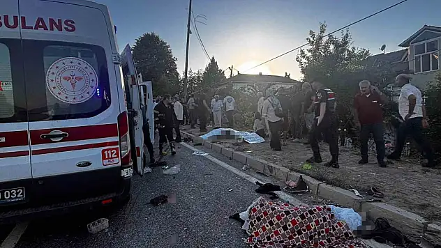Katliam gibi kaza 4 ölü 8 yaralı