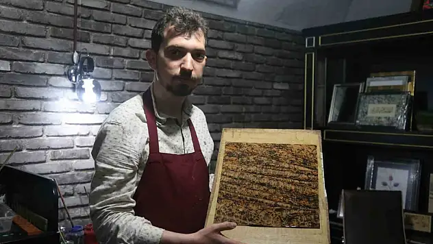 Babadan kalan sanatı yaptığı eserler ve eşyalarla yaşatıyor