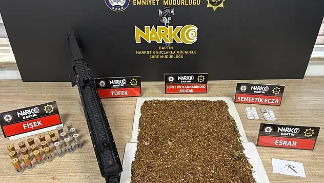 Bartın'da 10 bin adet dolu makaron ele geçirildi