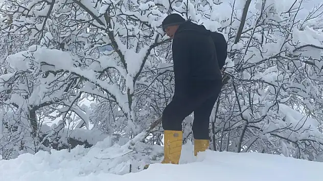 Bartın'da 46 köy yolu ulaşıma kapandı, 66 köye enerji verilemiyor