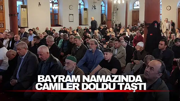 Bartın'da Bayram Namazında Camiler Doldu Taştı