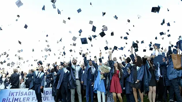 Bartın Üniversitesi 15 yaşında