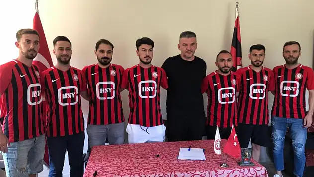 Bartınspor' da imzalar atıldı