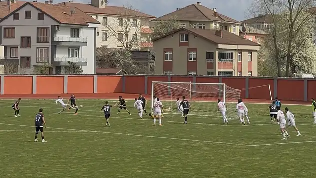 Bartınspor uzatmada gelen golle 1 puan aldı
