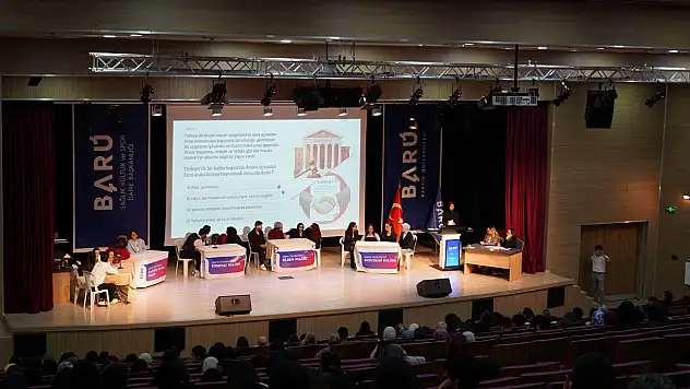 BARÜ'de Kadınlar Günü çeşitli etkinliklerle kutlandı