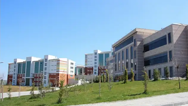 BARÜ'de laboratuvar süreçleri dijital ortamda yönetilecek