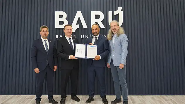 BARÜ'nün mühendislik programları akreditasyon başarılarını 5 yıla tamamladı