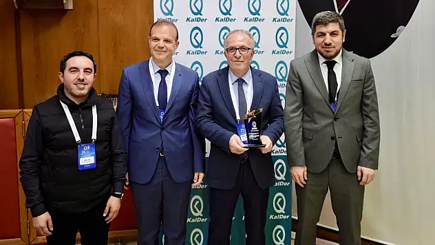 BARÜ'ye proje ödülü