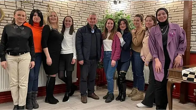 Başkan Bulut kadın gazetecilerle bir araya geldi