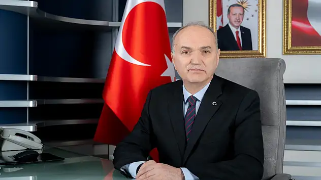 Başkan Özlü '17 Ağustos 1999'u hiçbir zaman unutmayacağız'