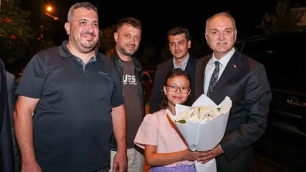 Başkan Özlü, 'Bizim yaptığımız her iş gerçek belediyeciliktir'