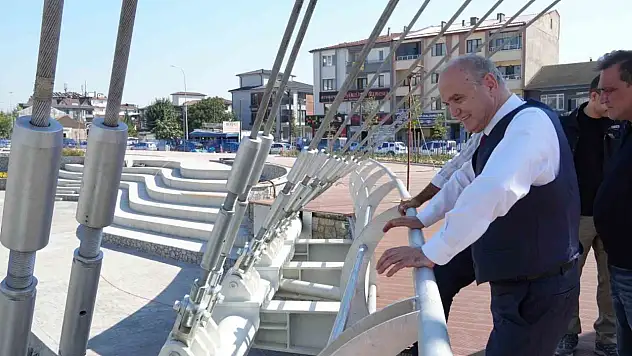 Başkan Özlü biten ve devam eden projeleri inceledi