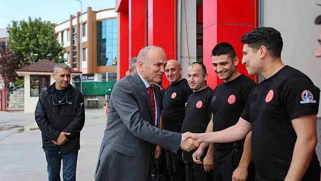 Başkan Özlü itfaiye personelleri ile bir araya geldi