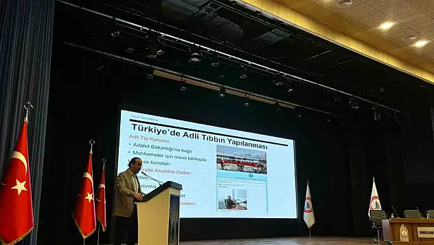 BEUN'da Geleceğin Hekimleri Kariyer Günleri'nde buluştu