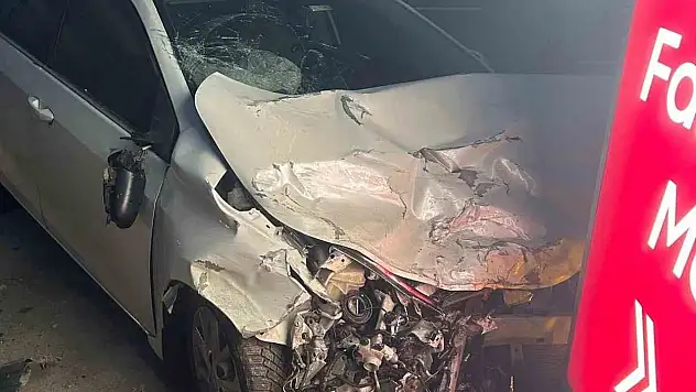 Bolu'da iki otomobil çarpıştı 1 yaralı