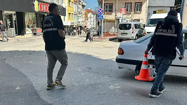 Bolu'da kendilerine firma çalışanı süsü verip 1 milyon liralık kablo çaldılar: 6 tutuklama