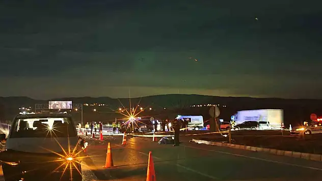 Bolu'da minibüsle motosiklet çarpıştı: 1 ölü, 1 yaralı