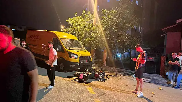 Motosiklet ile panelvan çarpıştı: 1 yaralı