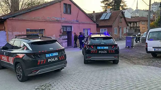 Bolu'da nafaka anlaşmazlığı yüzünden eşinin evine kurşun yağdıran koca yakalandı