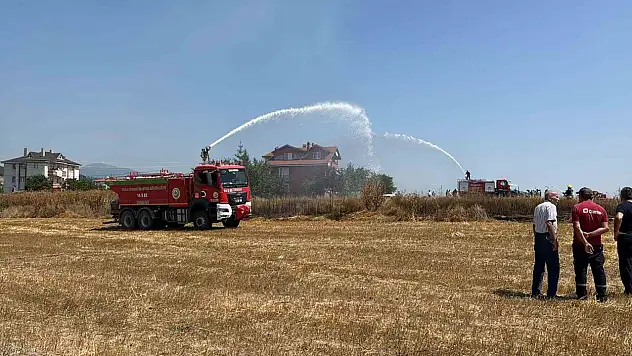 Bolu'da otluk alandaki yangın evlere sıçramadan söndürüldü