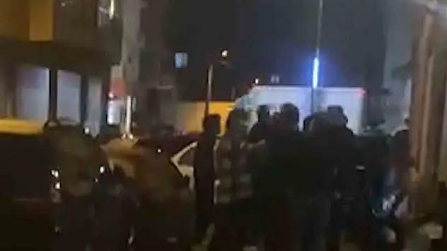 Bolu'da sokak ortasında kavga: Taraflar güçlükle ayrıldı