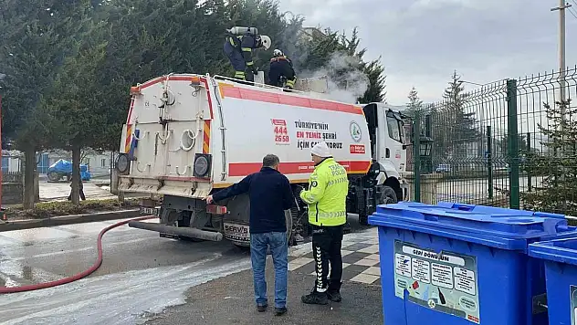 Bolu'da yol süpürme aracında yangın çıktı