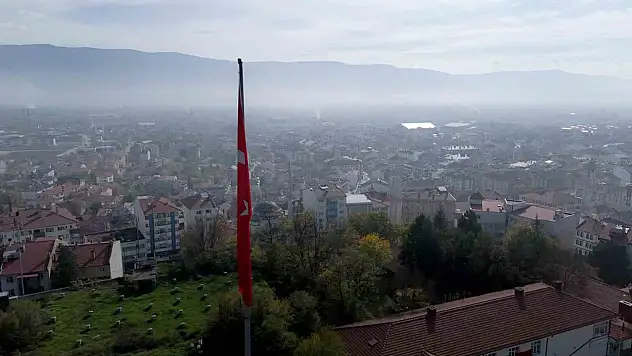 Bolu'yu sis tabakası kapladı