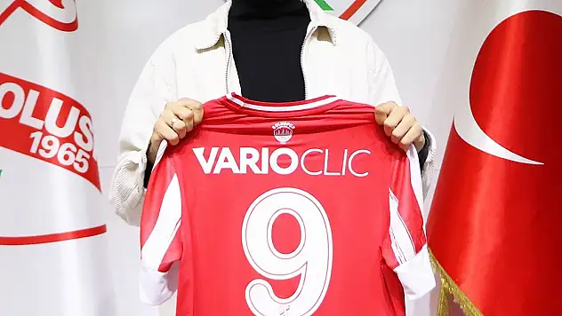 Boluspor'dan forvete takviye