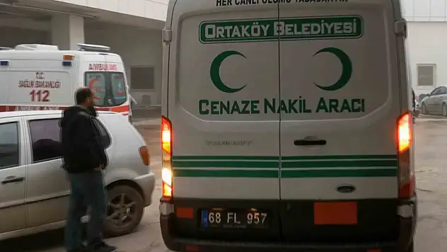 Boşanma aşamasındaki eşini babasının mezarı başında öldürdü, baldızını ağır yaraladı