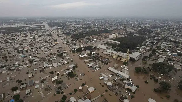 Sel felaketinde ölü sayısı 75'e yükseldi