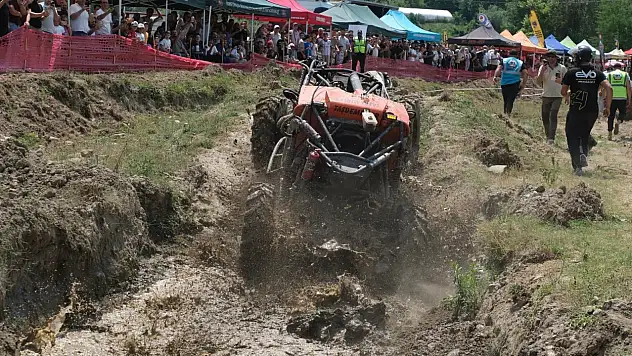 Off-Road tutkunları nefes kesti