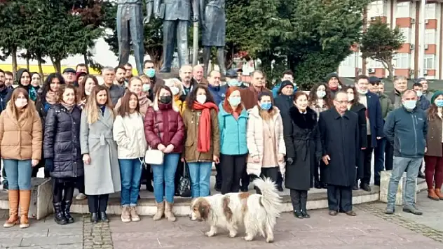 Çatı 'Biz buradayız' 