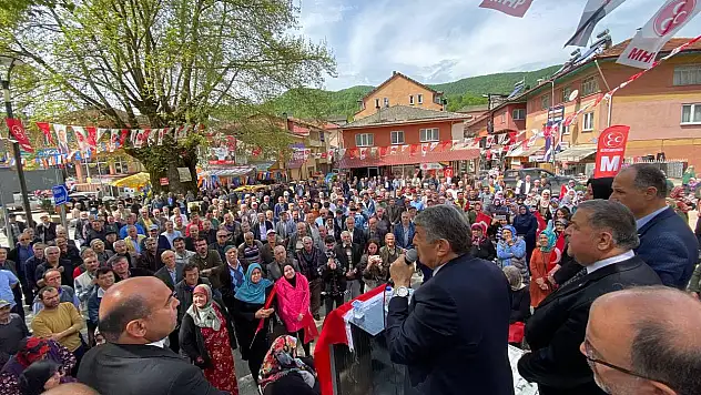 Cemal Akın Hasankadı'da gövde gösterisi yaptı