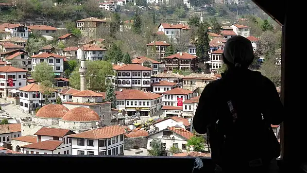 Deniz turizmi UNESCO kenti Safranbolu'daki bayram yoğunluğunu etkiledi