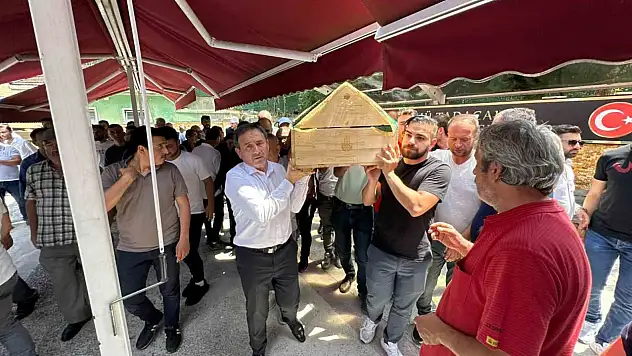 Denizde boğulan şahıs toprağa verildi