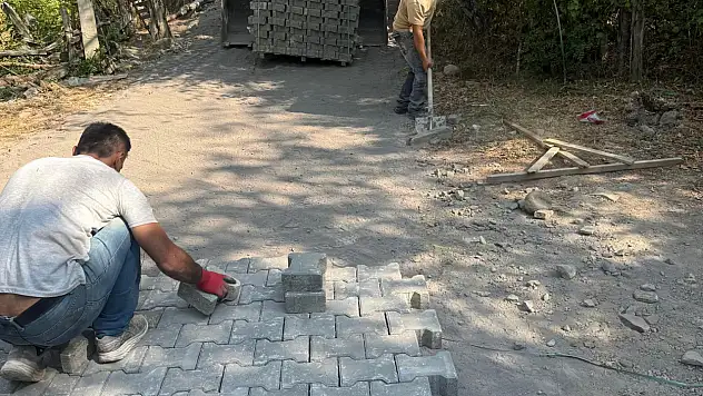 Dereköy Küme Evlerinde Yol Çalışmaları Tamamlanıyor