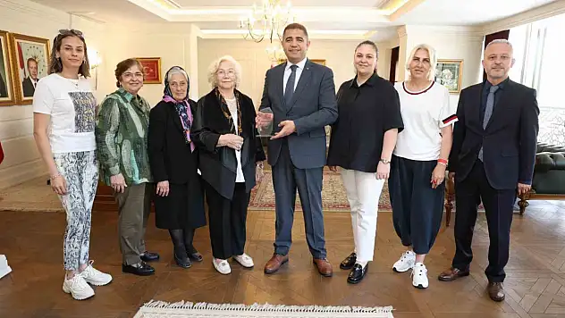 Devlet hastanesine 8 ritim kolter cihazı bağışladı