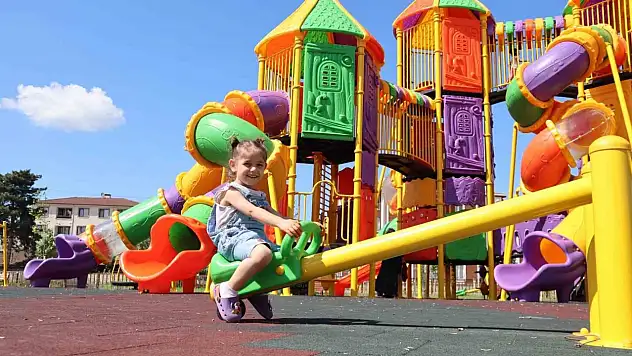 Dört yılda 104 park yepyeni oyun grupları ile donatıldı