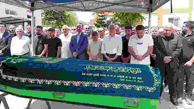 Düzce Belediye Başkanı Özlü'nün şoförü son yolculuğuna uğurlandı