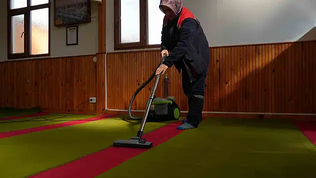 Düzce'de 124 cami 3 tur temizlendi