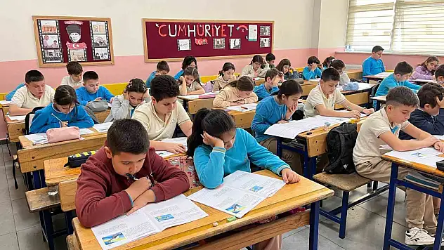 Düzce'de 4. sınıf öğrencilerine okuduğunu anlama takibi