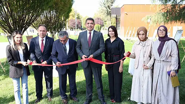 Düzce'de ebru sergisi açıldı