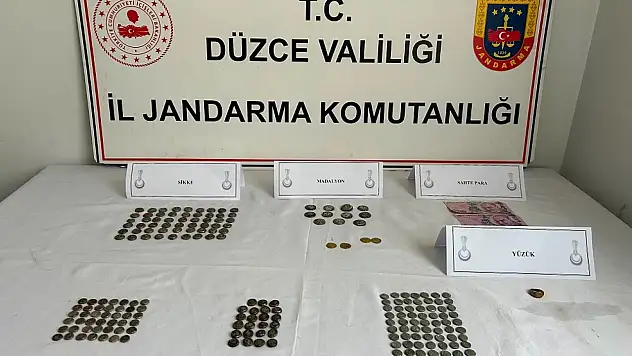 Tarihi eser operasyonu 196 sikke ele geçirildi