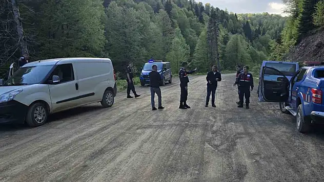 Düzce'de uçurum kenarında erkek cesedi bulundu